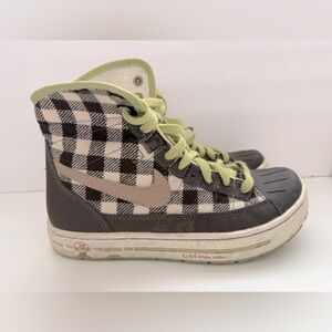 Nike Acg Sneaker Booties - Size 7